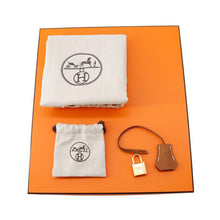 Load image into Gallery viewer, HERMES Birkin Gold Togo Leather Size 25
