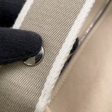 Load image into Gallery viewer, HERMES Brid a Black Beige Canvas Size PM
