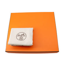 Load image into Gallery viewer, HERMES Garden Party Gris Meyer/Ecru Toile H Negonda Leather Size TPM
