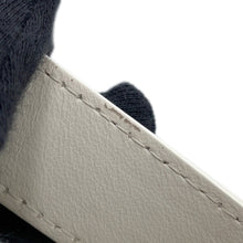 将图像加载到图库查看器中，Bottega Veneta Maxi INTRECCIATO Brique Cassette Hobo Bag White729166 Lambskin Size Small
