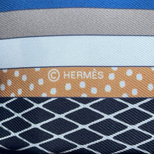 Load image into Gallery viewer, HERMES Twilly Grand Theater Nouveau Black/Etoupe/Terracotta Silk100%
