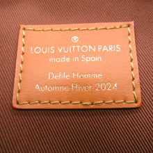 Load image into Gallery viewer, LOUIS VUITTON Montsouris・Backpack BrownM11540 Monogram・Dust
