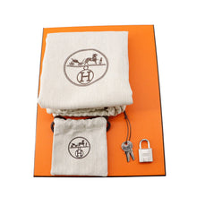 Load image into Gallery viewer, HERMES Picotin Lock Pull Noir Taurillon Clemence Size PM
