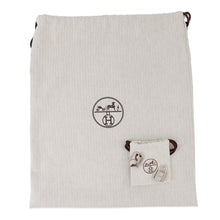 Load image into Gallery viewer, HERMES Picotin Lock Grease Pale/Gold Felt Size PM
