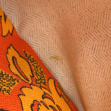 将图像加载到图库查看器中，LOEWE Paula Ibiza Angel Waist Pouch Orange330.54.W75 Canvas
