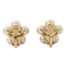 将图像加载到图库查看器中，CHANEL CC Logo Earring Gold Plated Rhinestone
