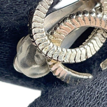 将图像加载到图库查看器中，CHANEL Earring CC Logo Metal
