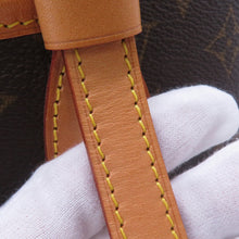 将图像加载到图库查看器中，LOUIS VUITTON Baguette SPO Red Monogram
