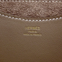 Load image into Gallery viewer, HERMES In the loop Etoupe Taurillon Clemence Swift Leather Size 18
