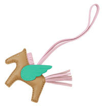 将图像加载到图库查看器中，HERMES Rodeo Pegasus Bag Charm Chai/Mauve Sylvestre/Menthe Lambskin Size PM
