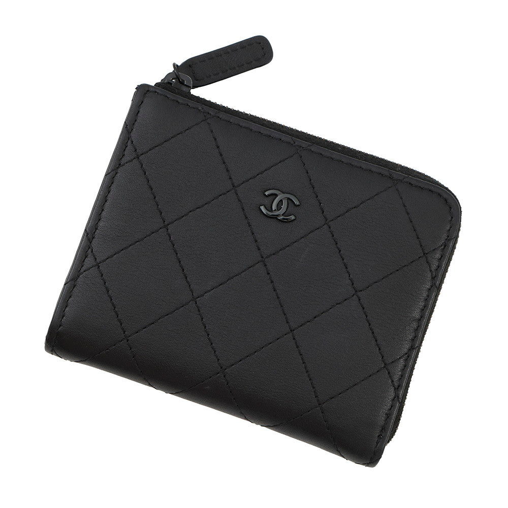 CHANEL Matelasse compact wallet BlackAP3997 Calf Leather