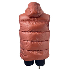 Load image into Gallery viewer, HERMES Down vest Size Chronomat 44 Rouge Basque Country Nylon Down Feather
