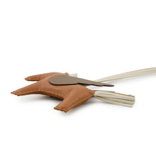 Load image into Gallery viewer, HERMES Rodeo Pegasus Gold/Etoupe/Craie Lambskin Size MM
