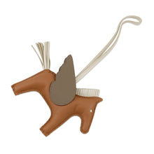 Load image into Gallery viewer, HERMES Rodeo Pegasus Gold/Etoupe/Craie Lambskin Size MM
