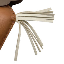 Load image into Gallery viewer, HERMES Rodeo Pegasus Gold/Etoupe/Craie Lambskin Size MM

