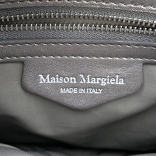 将图像加载到图库查看器中，Maison Margiela Maison Margiela Glam Slam Classic 2-Way Shoulder Bag SilverSB1WG0028 Leather Size Small
