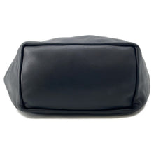 将图像加载到图库查看器中，LOEWE Squeeze BlackA914Q37X01 Melonapalam Size Medium
