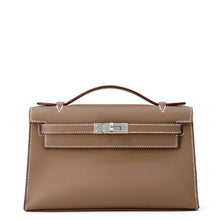 将图像加载到图库查看器中，HERMES PochetteKelly Etoupe Swift Leather
