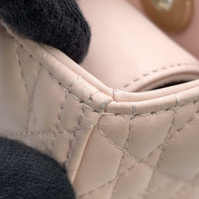 将图像加载到图库查看器中，Dior Lady Dior Canage Powder PinkM0565ONGE_M413 Lambskin Size Medium
