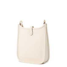 将图像加载到图库查看器中，HERMES Evelyne Amazon Short Nata Taurillon Clemence Size TPM
