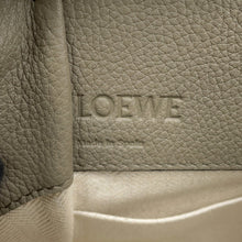 将图像加载到图库查看器中，LOEWE hammock GreigeA538V07X15 Leather Size Mini
