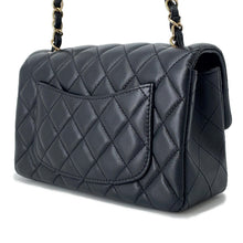 将图像加载到图库查看器中，CHANEL Mini Matelasse ChainShoulder Bag BlackA69900 Lambskin Size 20
