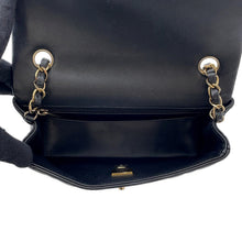 将图像加载到图库查看器中，CHANEL Mini Matelasse ChainShoulder Bag BlackA69900 Lambskin Size 20
