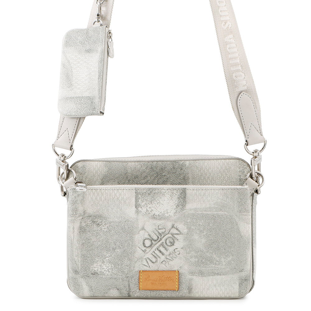 LOUIS VUITTON Trio Messenger GrayN50068 Damier Salt