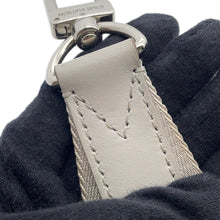 将图像加载到图库查看器中，LOUIS VUITTON Trio Messenger GrayN50068 Damier Salt
