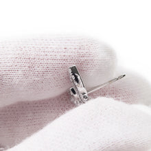 将图像加载到图库查看器中，GRAFF Butterfly Silhouette Mini Stud EarringsRGE1574 18K White Gold
