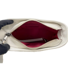 将图像加载到图库查看器中，CHANEL Gabriel WhiteA91810 Aged Calf Leather Size Small
