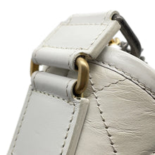 将图像加载到图库查看器中，CHANEL Gabriel WhiteA91810 Aged Calf Leather Size Small
