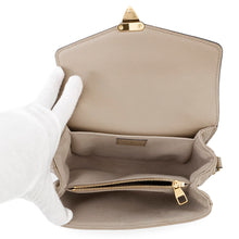 将图像加载到图库查看器中，LOUIS VUITTON Pochette Metis EW Tourterelle ClaimsM23081 Monogram Empreinte Leather
