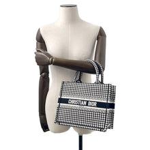 将图像加载到图库查看器中，Dior Book Tote Houndstooth Pattern White/Black Canvas Size Small
