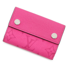 将图像加载到图库查看器中，LOUIS VUITTON Discovery Compact Wallet FuchsiaM30773 Taigamara
