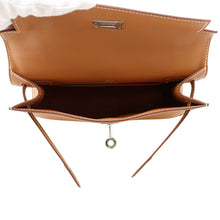 将图像加载到图库查看器中，HERMES PochetteKelly Gold Swift Leather
