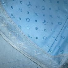 将图像加载到图库查看器中，LOUIS VUITTON Cap with LV signature Size M Light BlueM7318M Cotton100% Cotton59%・Rayon41%
