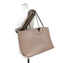 Load image into Gallery viewer, Valentino Garavani Filmy Tote Bag Jasmin Flower/BordeauxXW9B0F95GVH0RO Leather Size Large
