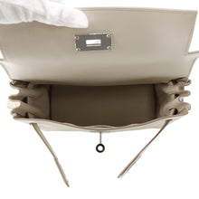 Load image into Gallery viewer, HERMES Kelly Messenger Beton Evercolor Size PM
