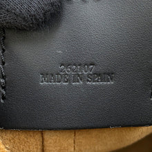 将图像加载到图库查看器中，LOEWE Paula Ibiza Balloon Shoulder White/Black Canvas Leather Size Small
