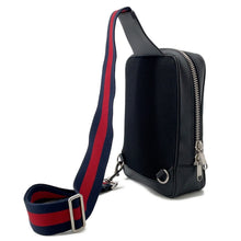 将图像加载到图库查看器中，GUCCI GG Supreme sling bag Black478325 GG Supreme
