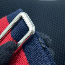 将图像加载到图库查看器中，GUCCI GG Supreme sling bag Black478325 GG Supreme
