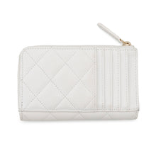 将图像加载到图库查看器中，CHANEL Matelasse fragment case WhiteAP3179 Caviar Leather
