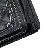 将图像加载到图库查看器中，CHANEL Lego Boy ChainShoulder Black Patent Leather Rhinestone Plastic
