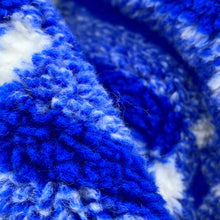 Load image into Gallery viewer, BURBERRY Check Pattern Boa Pullover Hoodie Size M Blue/White8077523 Acryl40% Wool 36% Polyester24%
