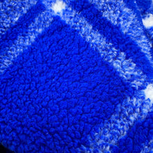 将图像加载到图库查看器中，BURBERRY Check Pattern Boa Pullover Hoodie Size M Blue/White8077523 Acryl40% Wool 36% Polyester24%
