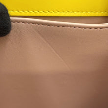 将图像加载到图库查看器中，BVLGARI Serpenti Forever ChainShoulder Yellow Galuchat Leather Leather
