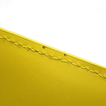 将图像加载到图库查看器中，BVLGARI Serpenti Forever ChainShoulder Yellow Galuchat Leather Leather

