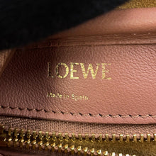 将图像加载到图库查看器中，LOEWE Amazonas PinkA039N07X01 Leather Size 23
