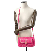 将图像加载到图库查看器中，LOUIS VUITTON Maxi Pochette Accessoires FuchsiaM46161 Monogram
